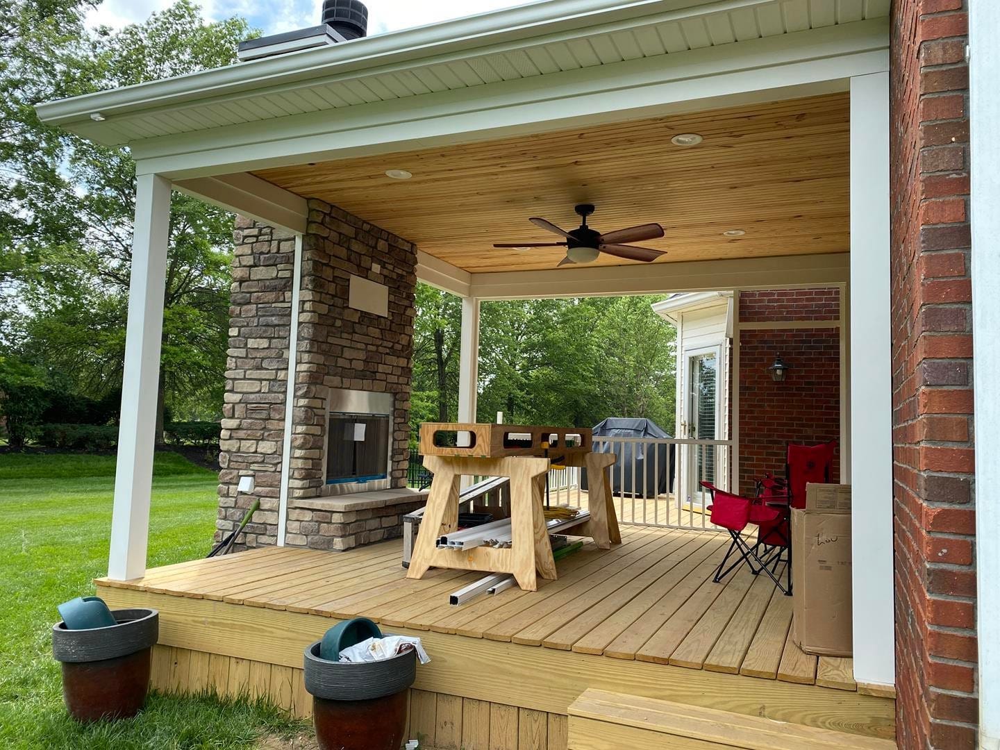 Polo Fields Deck and Porch - Louisville Exteriors
