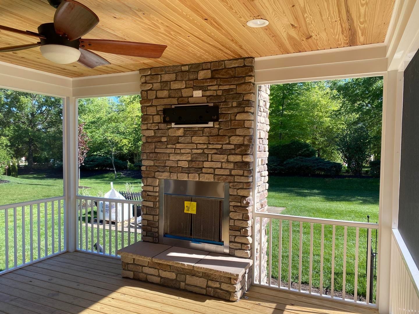 Polo Fields Deck and Porch - Louisville Exteriors